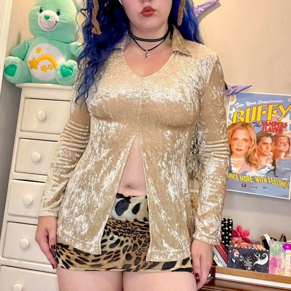 90’s vintage champagne curtain blouse